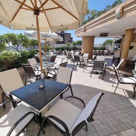 Hotel Carlton Downtown Kairo Exterior foto