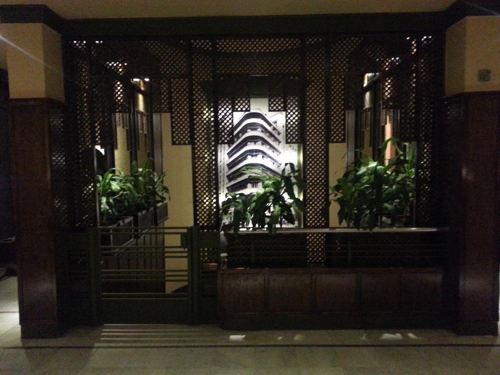 Hotel Carlton Downtown Kairo Exterior foto